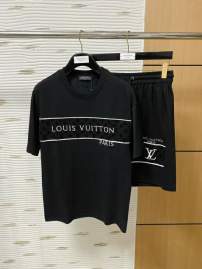 Picture of LV Shirt Pant Suits _SKULVM-3XLkdtr14823323